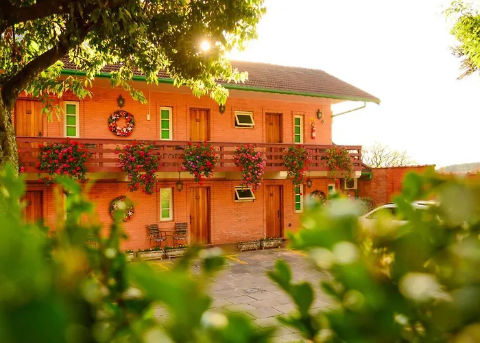 Pousada Mikolay - Hospedagem Econômica Gramado
